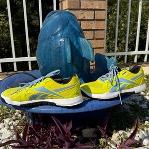 Reebok Nano Cross Training Shoe Neon Yellow Blue Women’s 8.5 Lightweight Sneaker